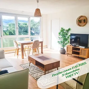 Style Et Confort ! T4 - Parking - Vue - Lumineux Appartement